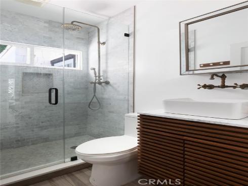 565 Lombardy Lane, Laguna Beach, CA