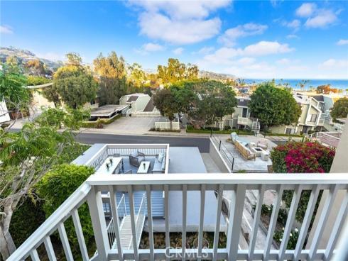 263 Grandview Street, Laguna Beach, CA