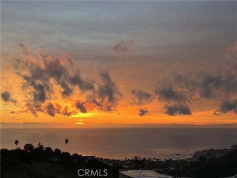 1981  San Remo  , Laguna Beach, CA