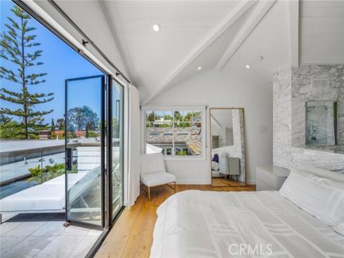 461 Poplar Street, Laguna Beach, CA