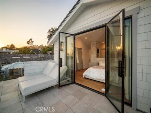 461 Poplar Street, Laguna Beach, CA