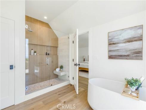 1759 Glenneyre Street, Laguna Beach, CA