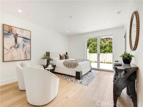 1759 Glenneyre Street, Laguna Beach, CA