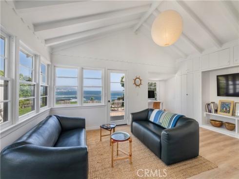 1041  Marine   Drive, Laguna Beach, CA
