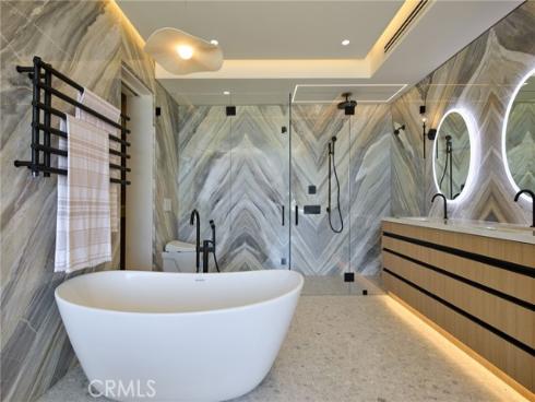 840 Gainsborough Drive, Laguna Beach, CA