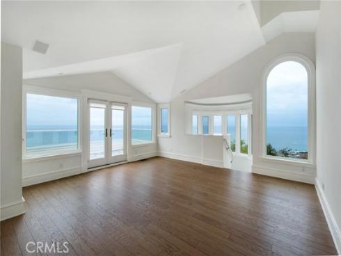 2163 Crestview Drive, Laguna Beach, CA