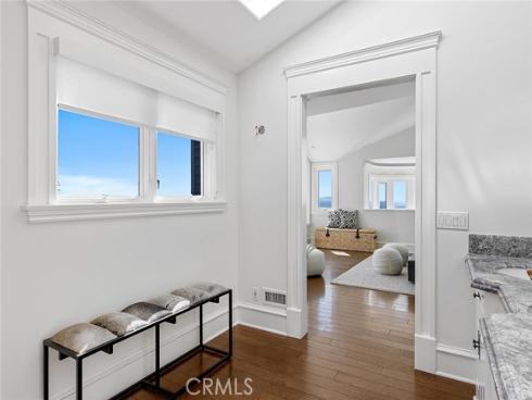 2163 Crestview Drive, Laguna Beach, CA