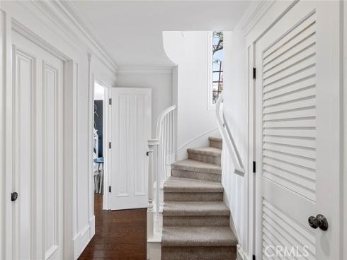 2163 Crestview Drive, Laguna Beach, CA