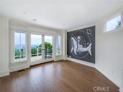 2163 Crestview Drive, Laguna Beach, CA