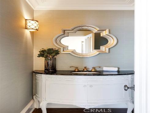 2163 Crestview Drive, Laguna Beach, CA