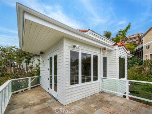 2163  Crestview   Drive, Laguna Beach, CA