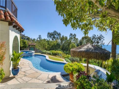 802 Rembrandt Drive, Laguna Beach, CA