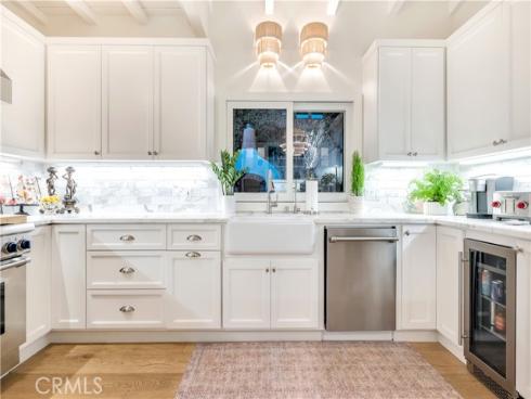 802 Rembrandt Drive, Laguna Beach, CA