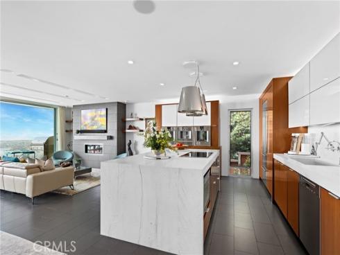 1088  Del Mar   Avenue, Laguna Beach, CA