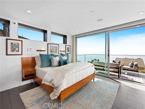 1088  Del Mar   Avenue, Laguna Beach, CA