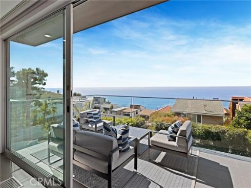 1088  Del Mar   Avenue, Laguna Beach, CA
