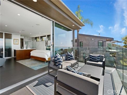 1088  Del Mar   Avenue, Laguna Beach, CA