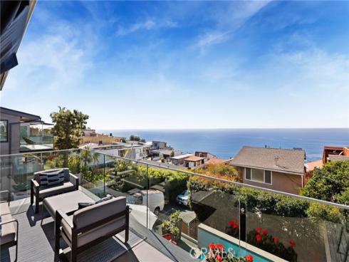 1088  Del Mar   Avenue, Laguna Beach, CA