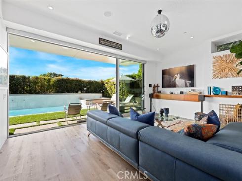 1088  Del Mar   Avenue, Laguna Beach, CA