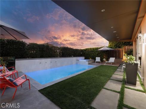 1088  Del Mar   Avenue, Laguna Beach, CA