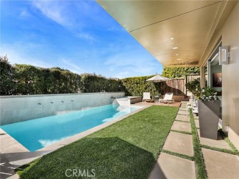 1088  Del Mar   Avenue, Laguna Beach, CA