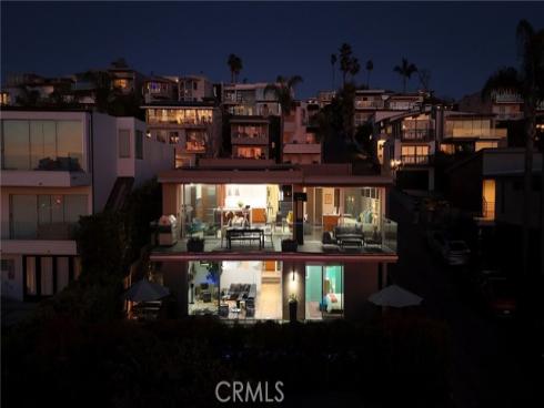 1088  Del Mar   Avenue, Laguna Beach, CA