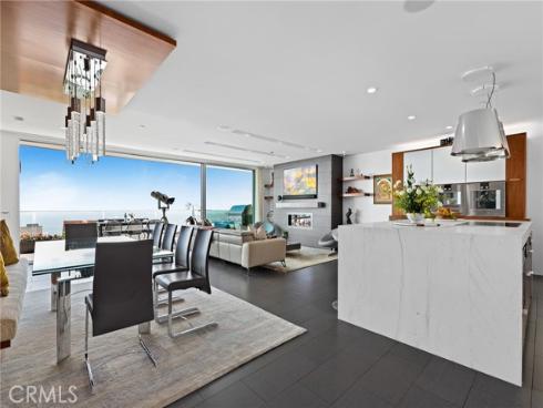 1088  Del Mar   Avenue, Laguna Beach, CA