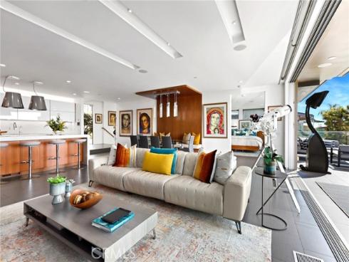 1088  Del Mar   Avenue, Laguna Beach, CA