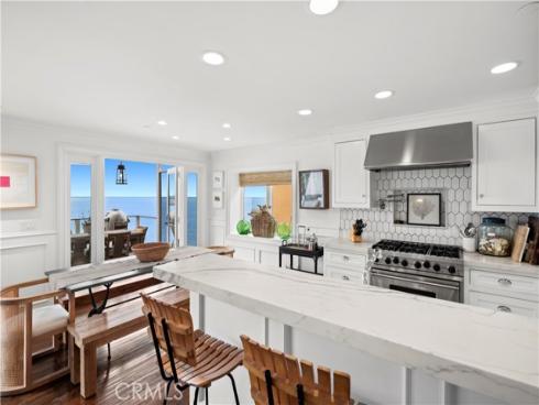 31889  Circle Drive  , Laguna Beach, CA