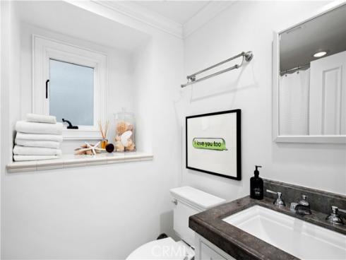 31889  Circle Drive  , Laguna Beach, CA