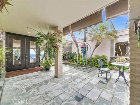 537 Dunnegan Place, Laguna Beach, CA