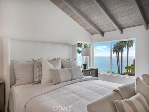 10 Camel Point , Laguna Beach, CA