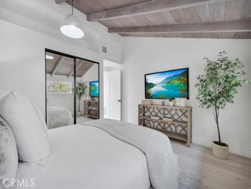 10 Camel Point , Laguna Beach, CA