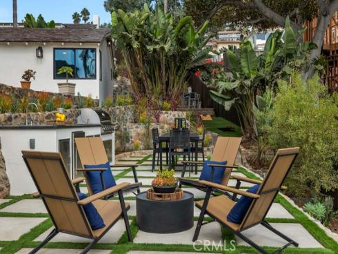 10 Camel Point , Laguna Beach, CA