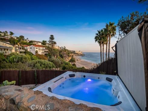 10 Camel Point , Laguna Beach, CA