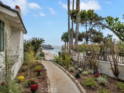 10 Camel Point , Laguna Beach, CA