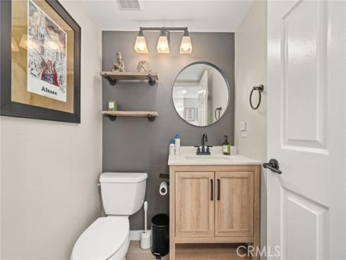 511 San Nicholas Court , Laguna Beach, CA