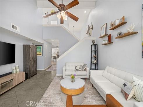 511 San Nicholas Court , Laguna Beach, CA