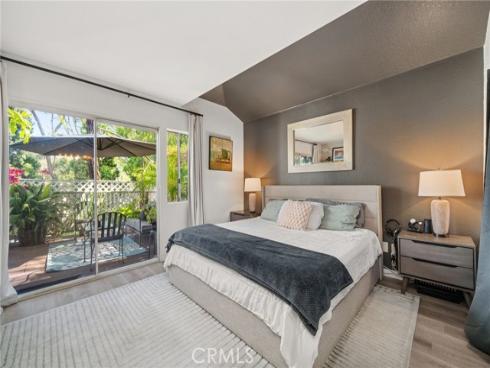 511 San Nicholas Court , Laguna Beach, CA