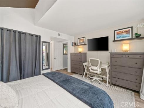 511 San Nicholas Court , Laguna Beach, CA