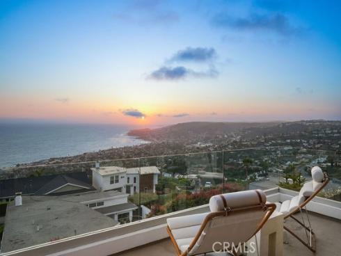 1119  Katella   Street, Laguna Beach, CA