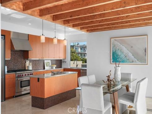 1119  Katella   Street, Laguna Beach, CA