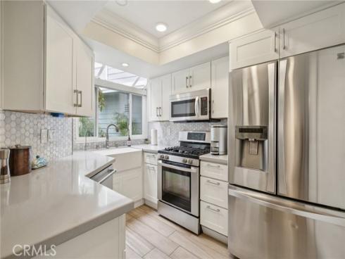 306 San Nicholas Court , Laguna Beach, CA