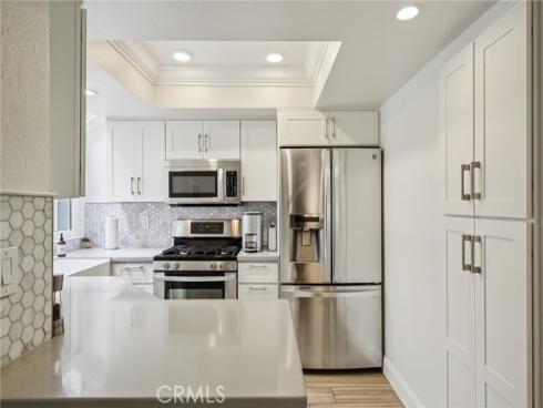 306 San Nicholas Court , Laguna Beach, CA