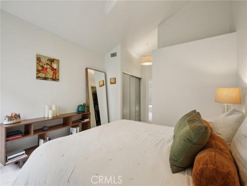 306 San Nicholas Court , Laguna Beach, CA