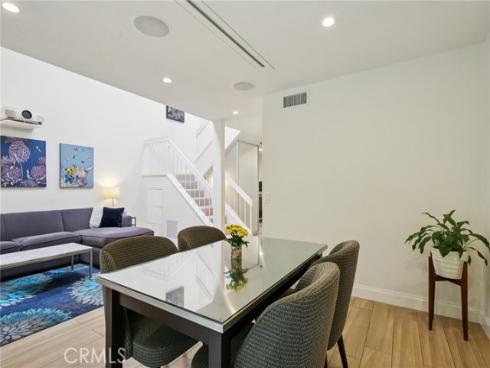 306 San Nicholas Court , Laguna Beach, CA