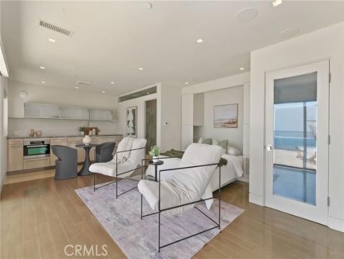 900  Gainsborough   Drive, Laguna Beach, CA