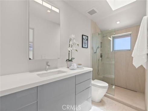 900  Gainsborough   Drive, Laguna Beach, CA