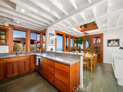 1687 Temple Hills Drive, Laguna Beach, CA