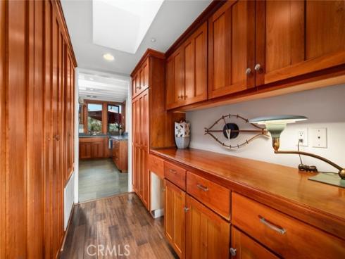 1687 Temple Hills Drive, Laguna Beach, CA